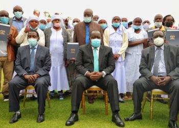 From the left Mr Kimotho from NRB, Dr Fred Matiang'i CS ministry of interior and coordination of National Government in Kenya and Mr James Nyoro Governor of Kiambu County.