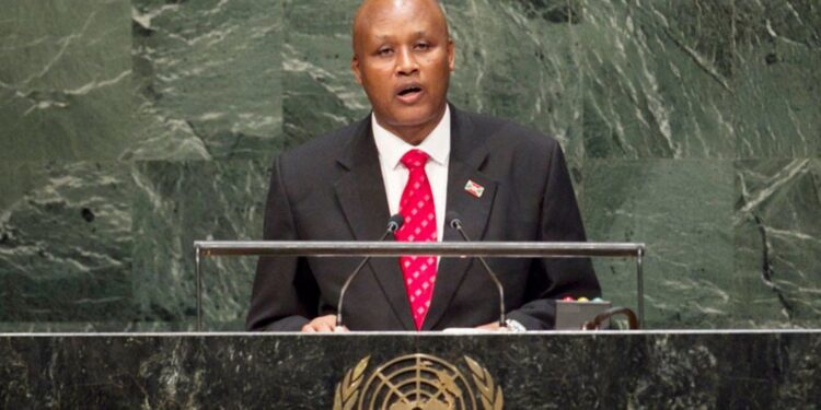 Prosper Bazombanza, Vice President of the Republic of Burundi, addresses the General Assembly. UN Photo/Cia Pak