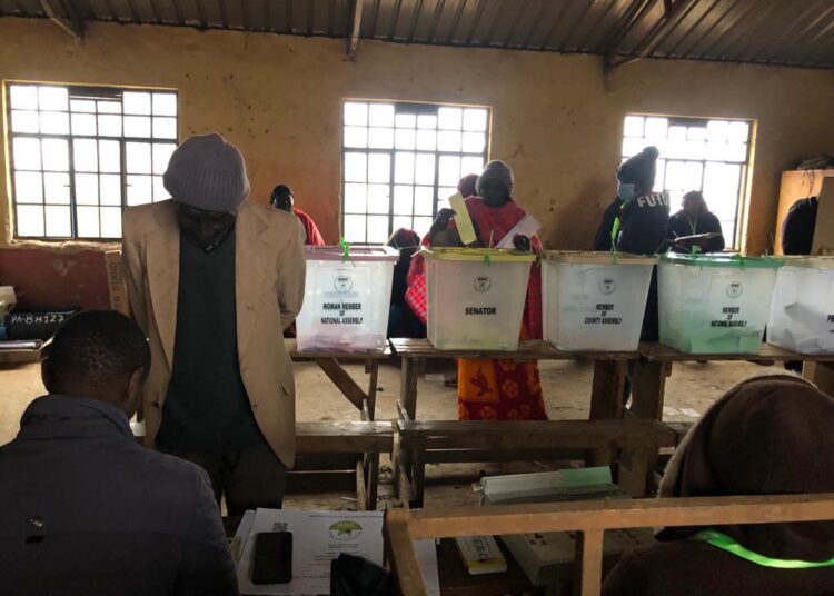 Citizens in Kajiado South Sub-County queue in Ole Muturi Primary School to elect their leaders on August 9, 2022, for the next five years.